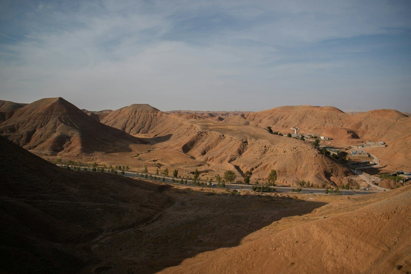 The desert plains around Hatra